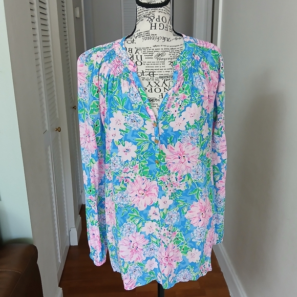 Lilly Pulitzer Elsa Silk Top - Picture 2 of 9